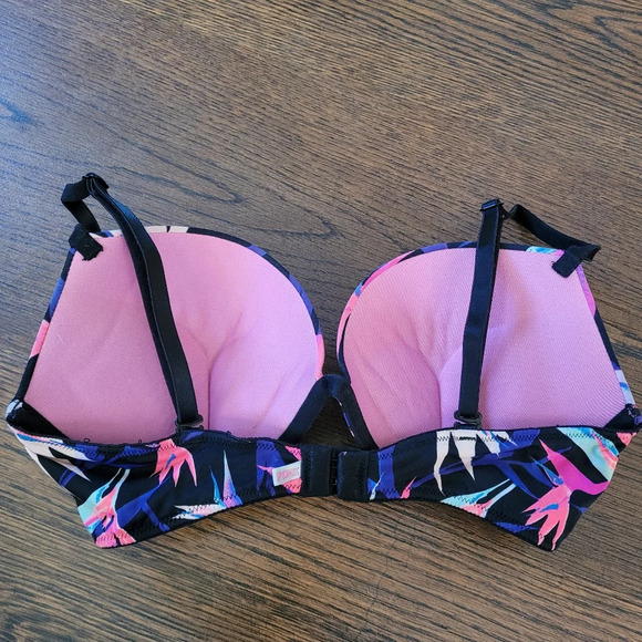 Pink Victoria's Secret Black Tropical Wear Everywhere Super Push-Up Bra Size 32D - Picture 2 of 8